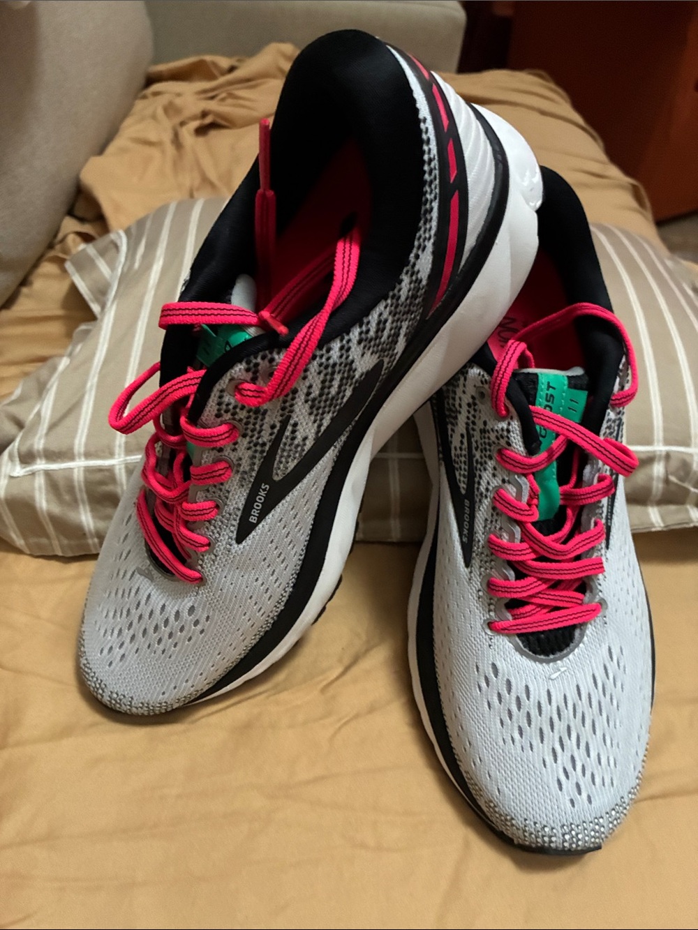 Brooks Women's White Running Shoes with Pink Accents